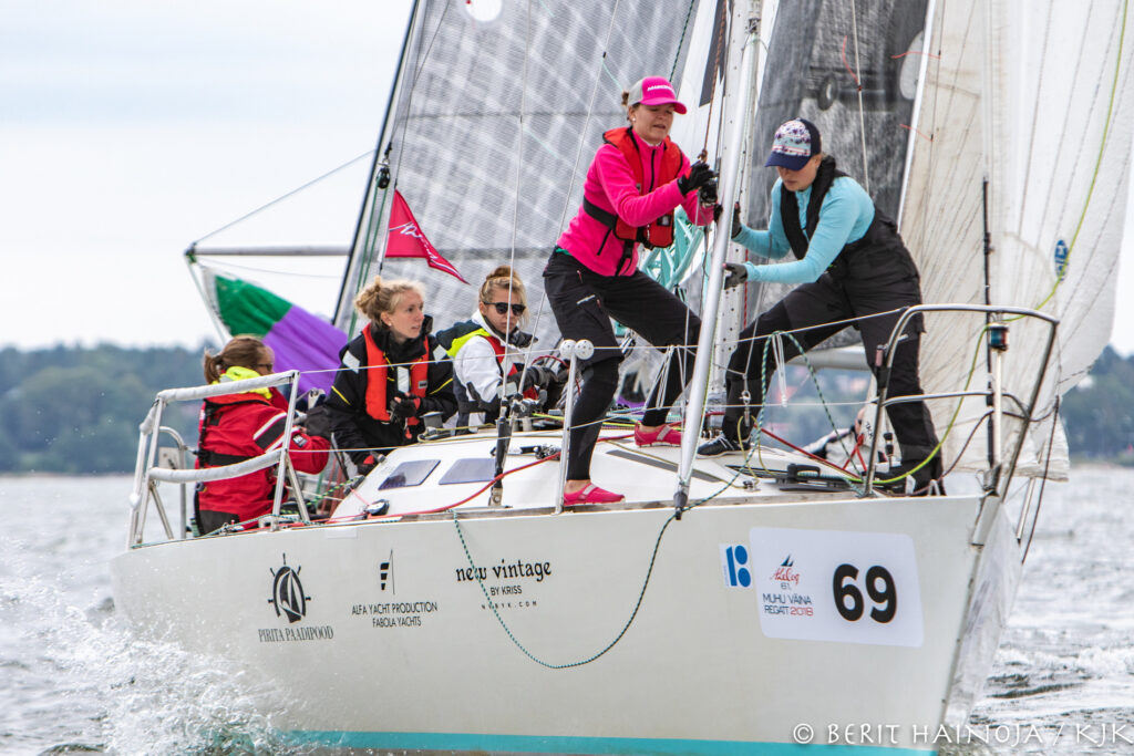ESTLYS II grupis Pro Marine lühirajasõidu võitja Equipe du Piloilleri 3. Foto: Berit Hainoja