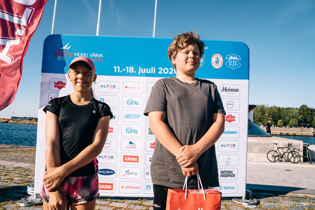 Regati noorimad osavõtjad - 11-aastane Katariina Usta ja 13-aastane Iko Jochen Toots. Foto: Janis Spurdzins