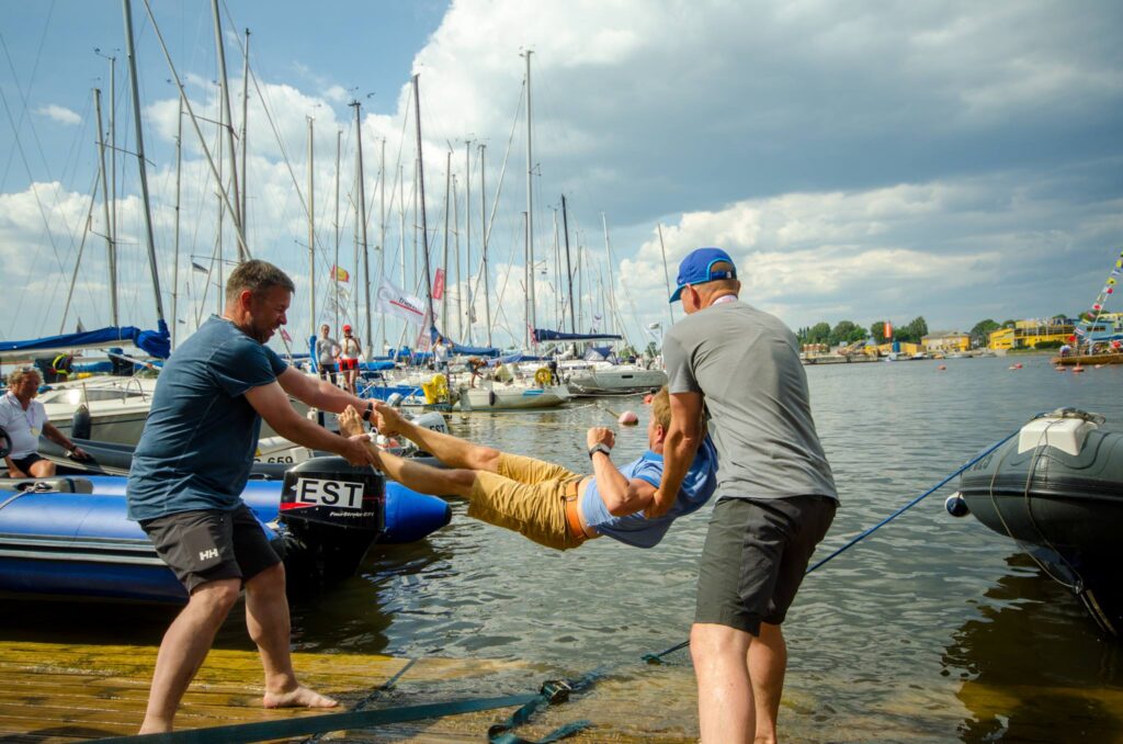 A. Le Coq 61. Muhu Väina regatt 2018. Lõputseremoonia ja autasustamine
Pärnu Jahtklubi, 14.07.2018. Foto: Roger Ote