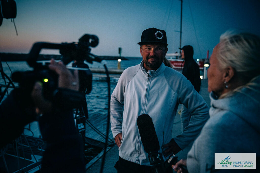 Olympicu kapten Tiit Vihul.A. Le Coq 64. Muhu Väina regatt. Foto: Janis Spurdzins