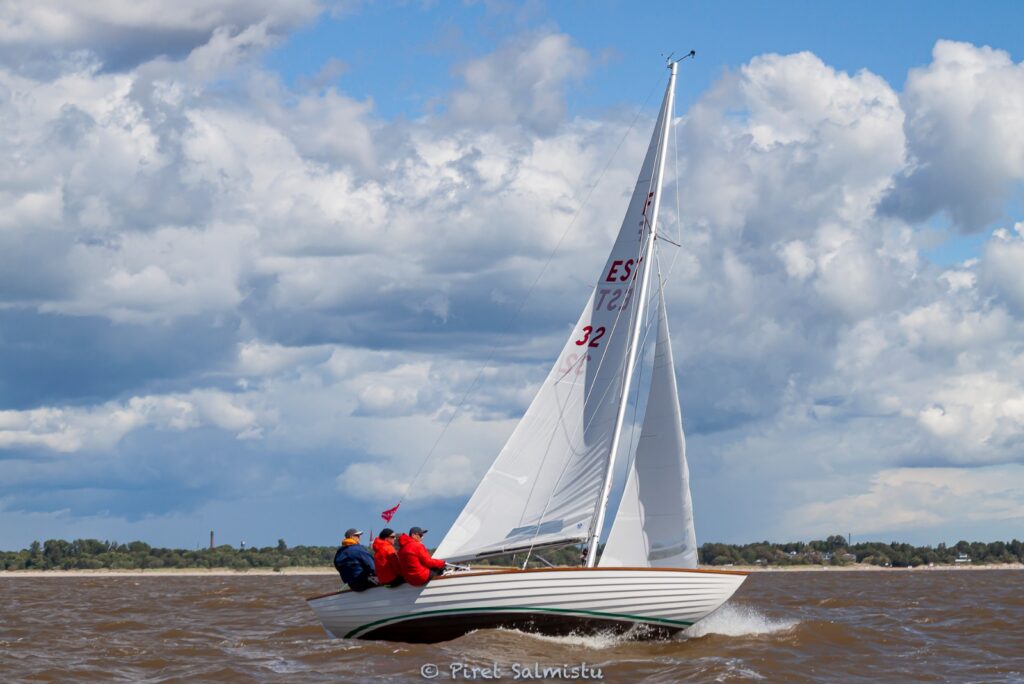 Folkboot W-Lind EST32 (Kalevi Jahtklubi) - kapten Tiit Riisalo. Foto: Piret Salmistu